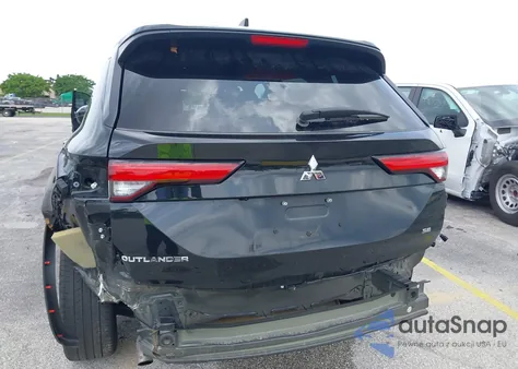 2024 Mitsubishi Outlander Se/Black Edition z USA, uszkodzony, nr VIN JA4J3VA89RZ076932